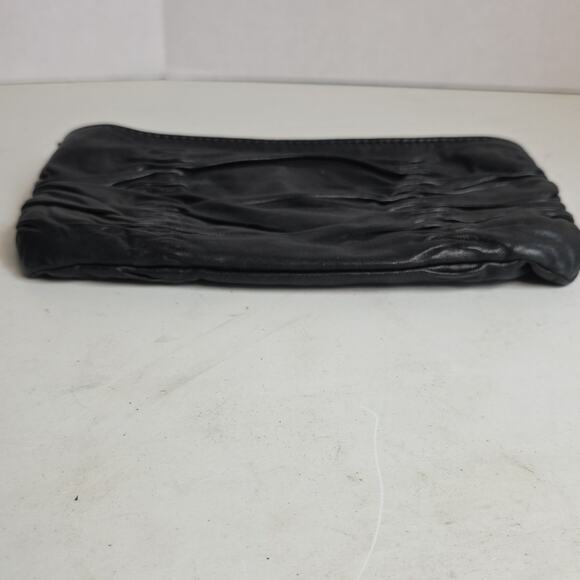 MICHAEL KORS BLACK LEATHER WEBSTER WRISTLET BAG - No Strap - Picture 12 of 14